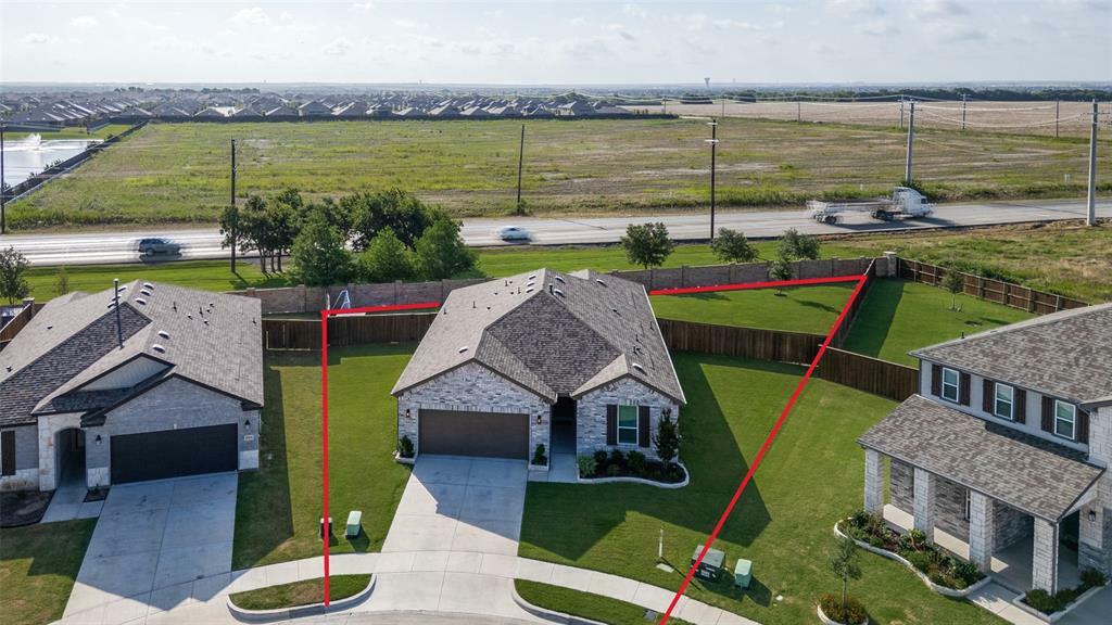 Property Photo: 3000 Aslynn Circle TX 76227