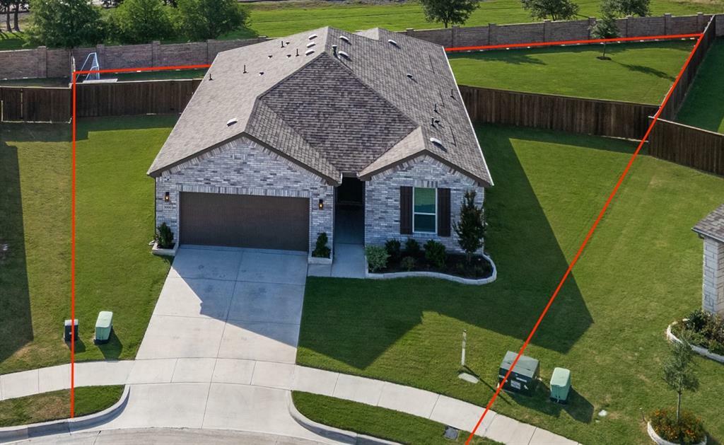 Property Photo: 3000 Aslynn Circle TX 76227