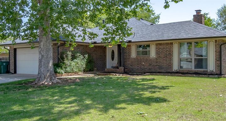 12612 Bannockburn Place  Oklahoma City OK 73142 photo