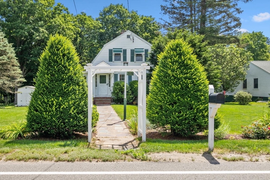 38 N West St  Agawam MA 01030 photo
