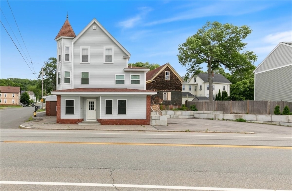 Property Photo:  420 Water St  MA 01830 
