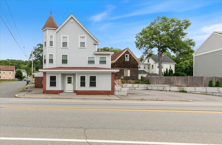 Property Photo:  420 Water St  MA 01830 