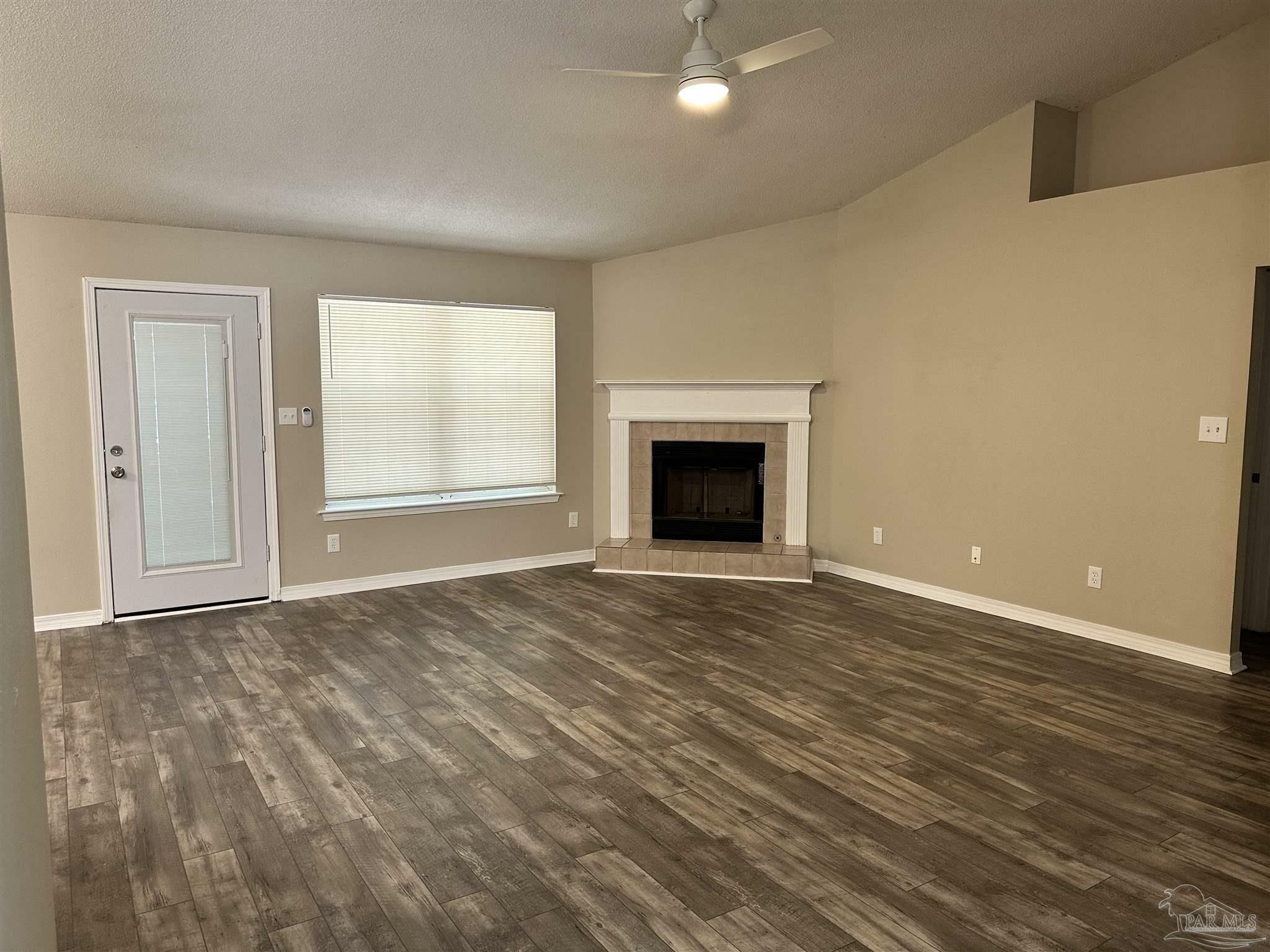 Property Photo: 7170 Rampart Way FL 32505