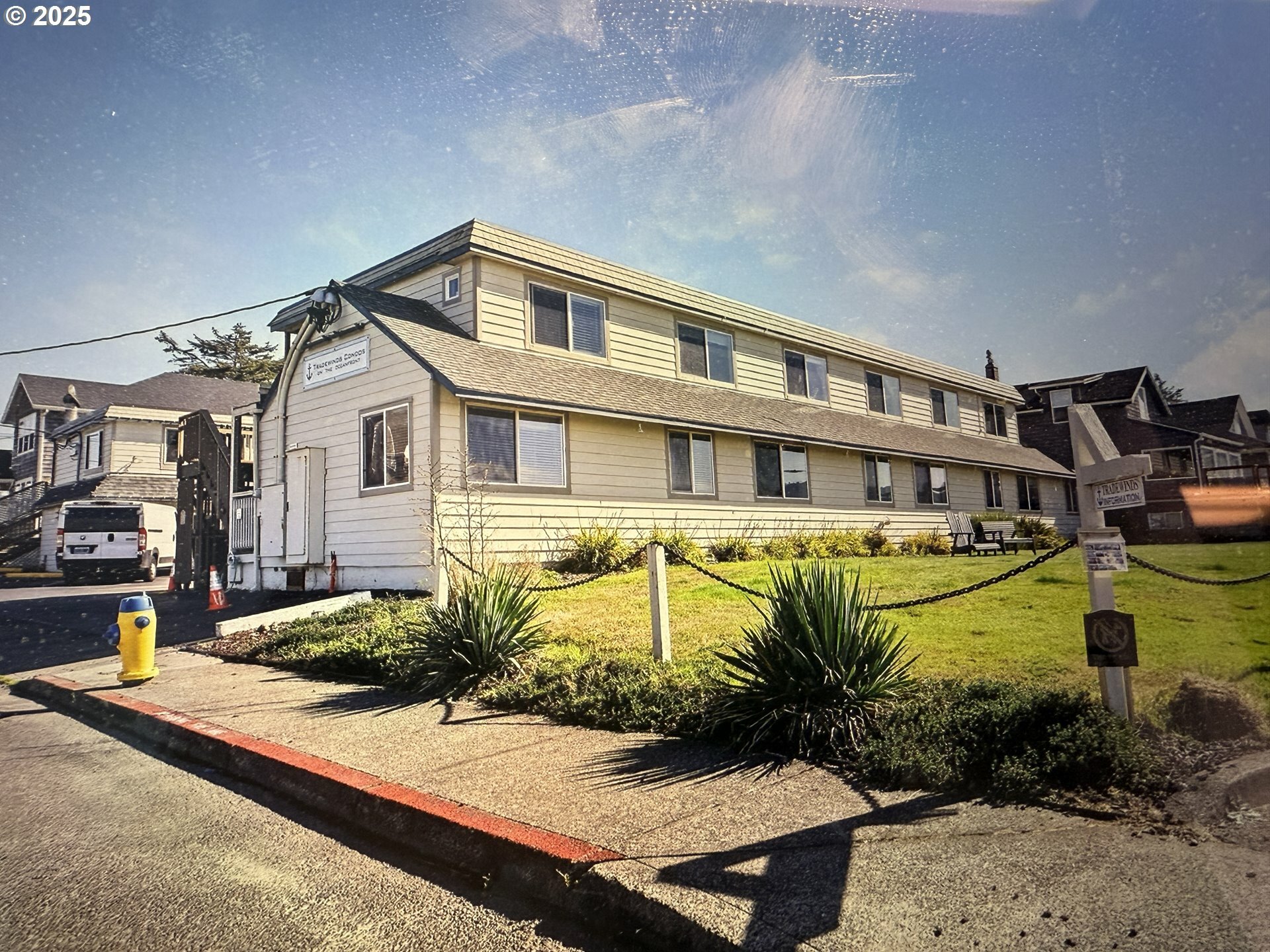 Property Photo: 1022 N Prom OR 97138