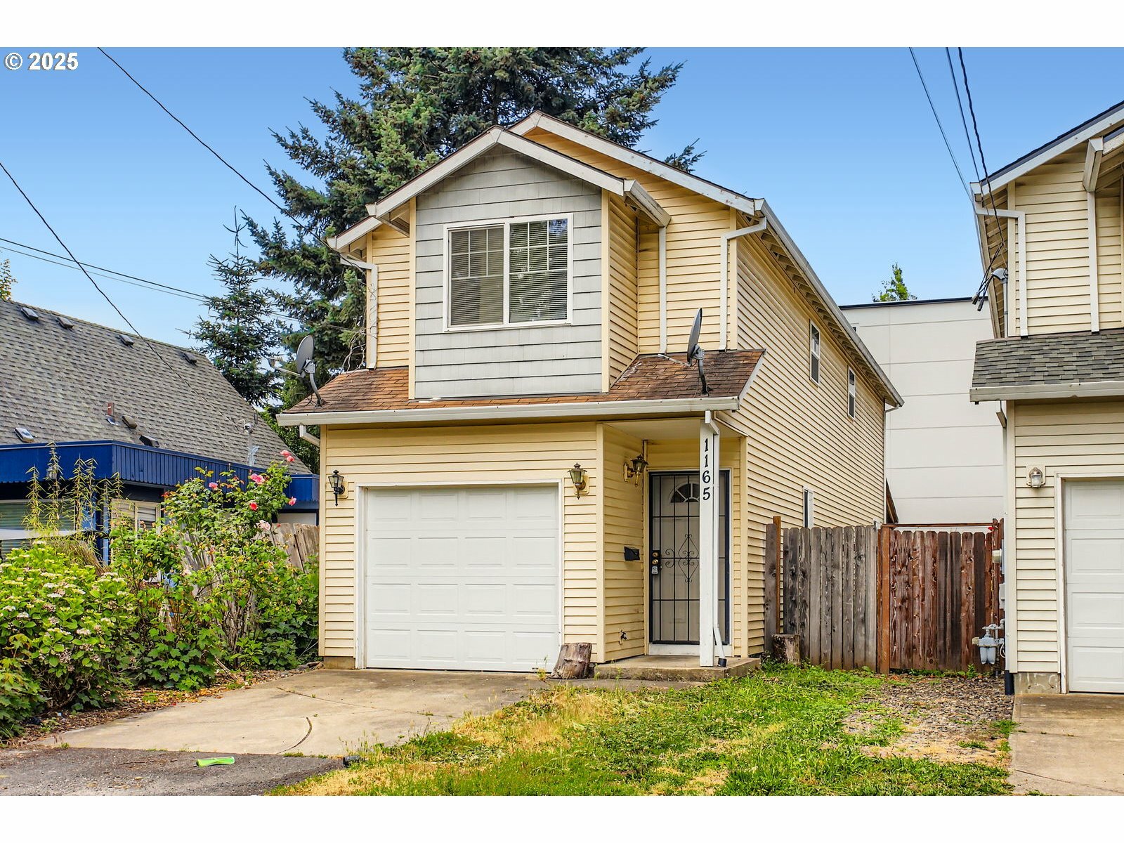 1165 SE 85th Ave  Portland OR 97216 photo