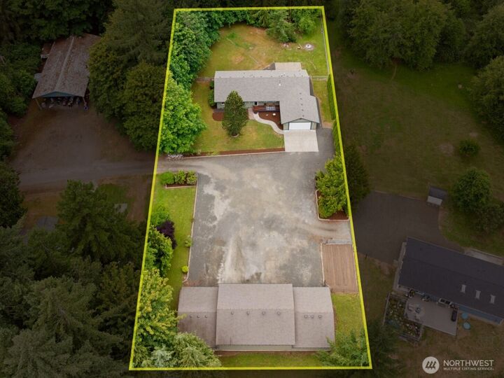 Property Photo:  7207  Lakeside St SW  WA 98512