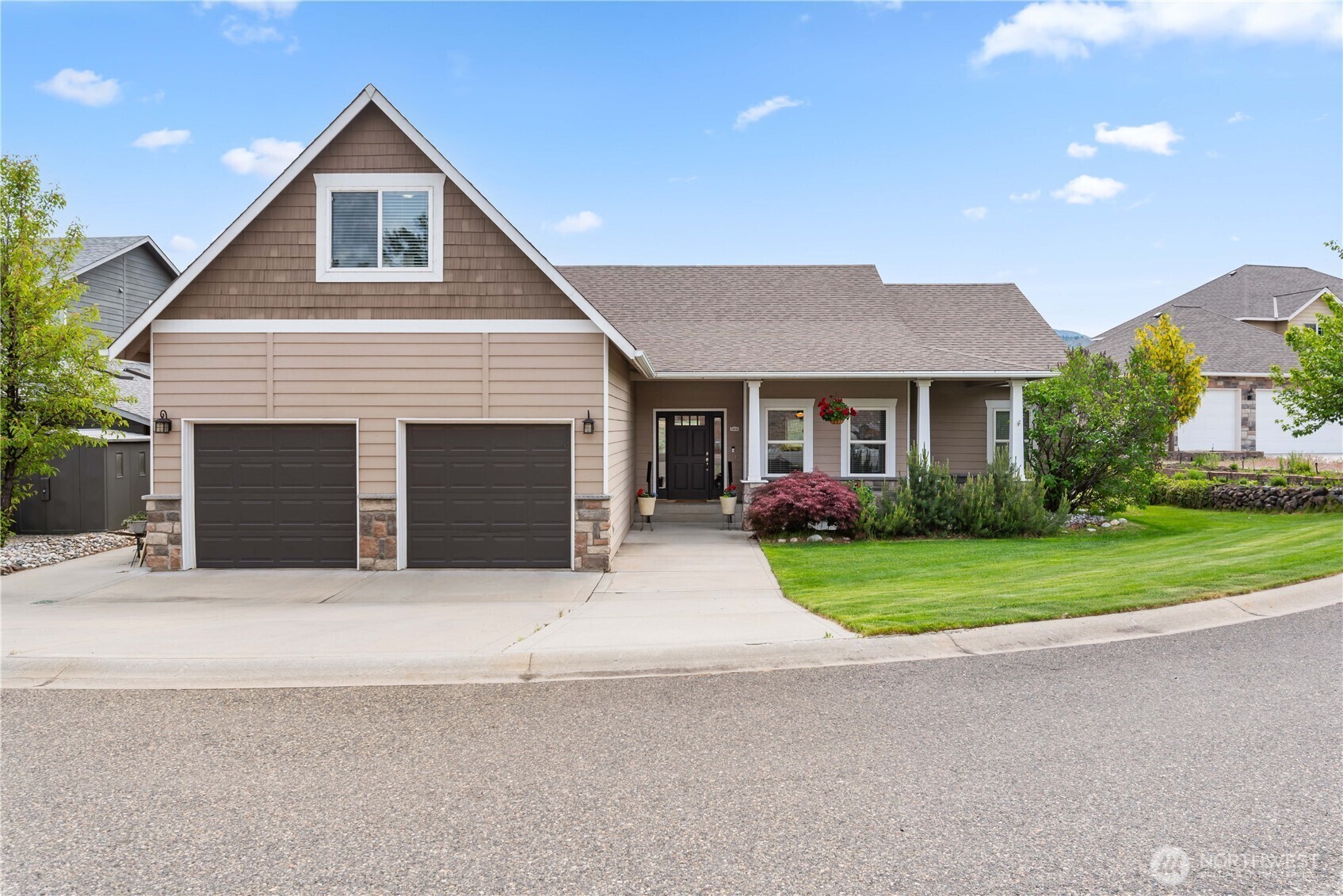 Property Photo:  2835  Aspen Shores Drive  WA 98802 