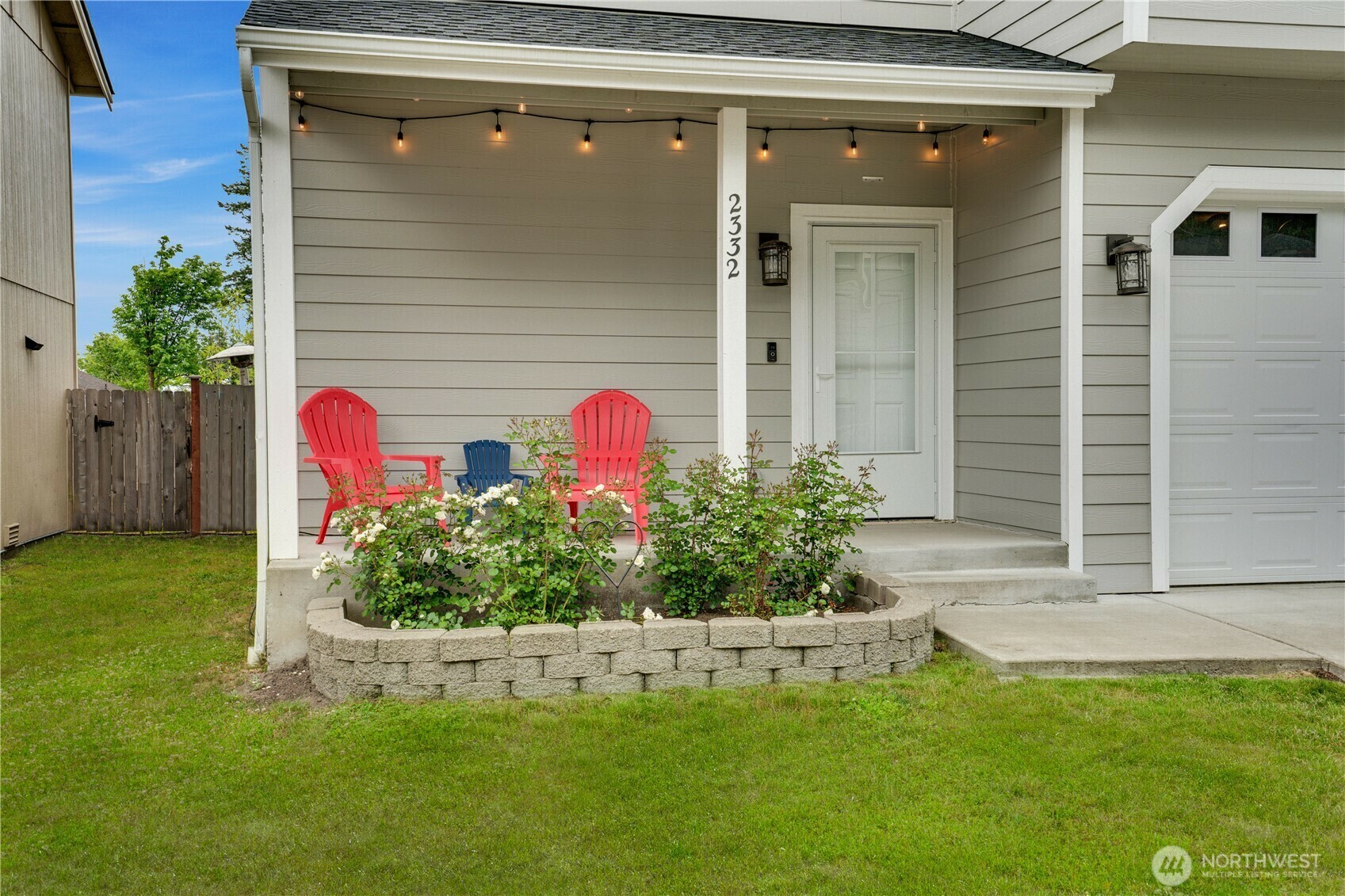 Property Photo:  2332 SE Kelby Circle  WA 98366 