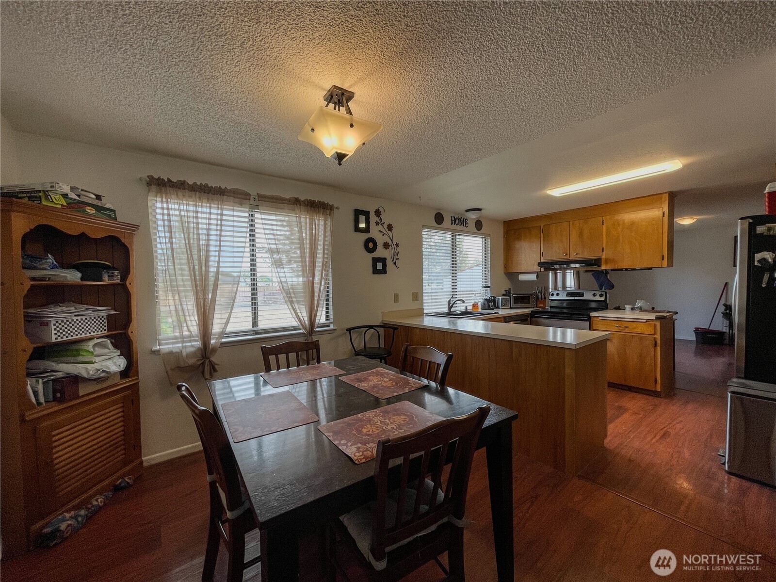 Property Photo:  351 N  Grape  WA 98837 