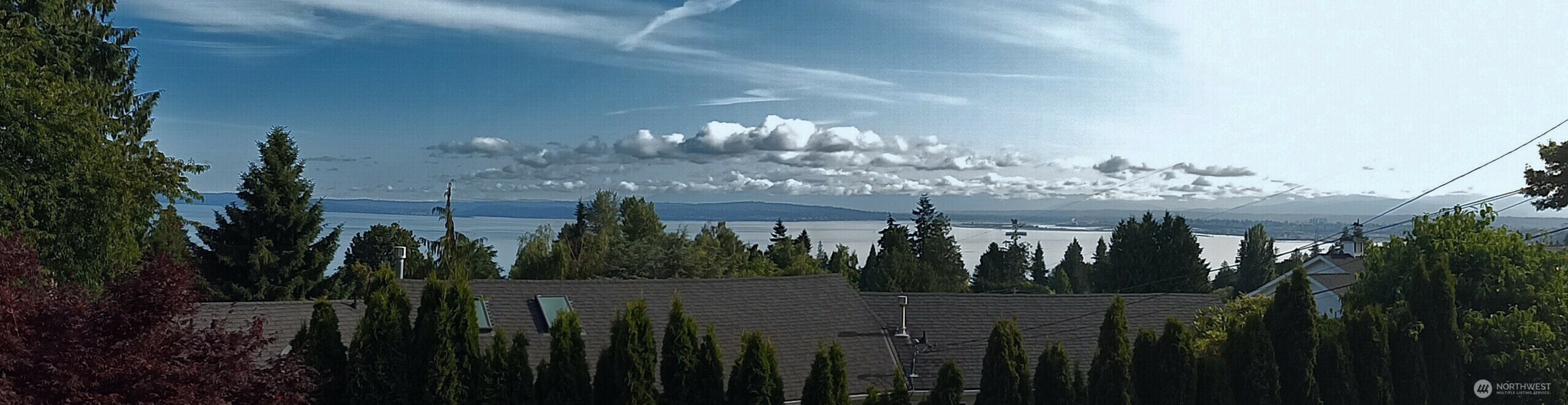 Property Photo: 5004 27th Avenue W WA 98203