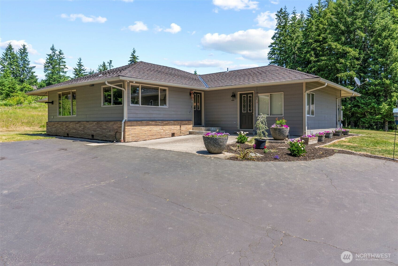 Property Photo: 106 Barba Road WA 98611
