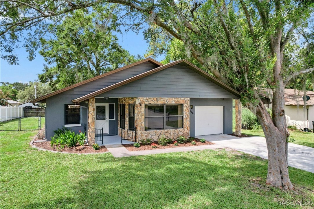 Property Photo: 6172 W Pine Circle FL 34429