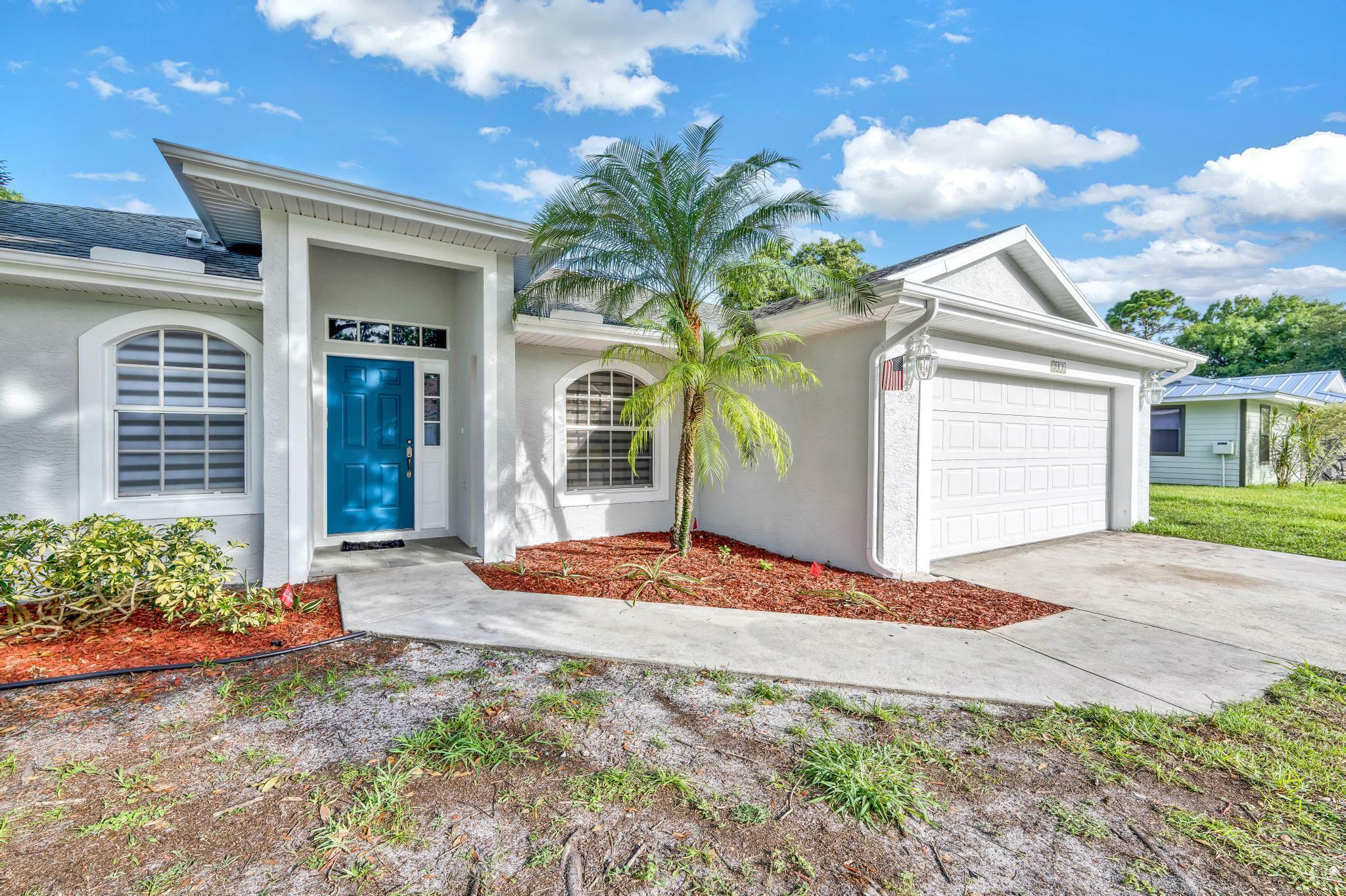 Property Photo: 1971 SW Hickock Terrace FL 34953