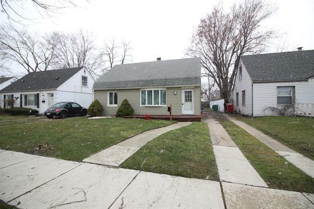 22779 Almond Avenue  Eastpointe MI 48021 photo