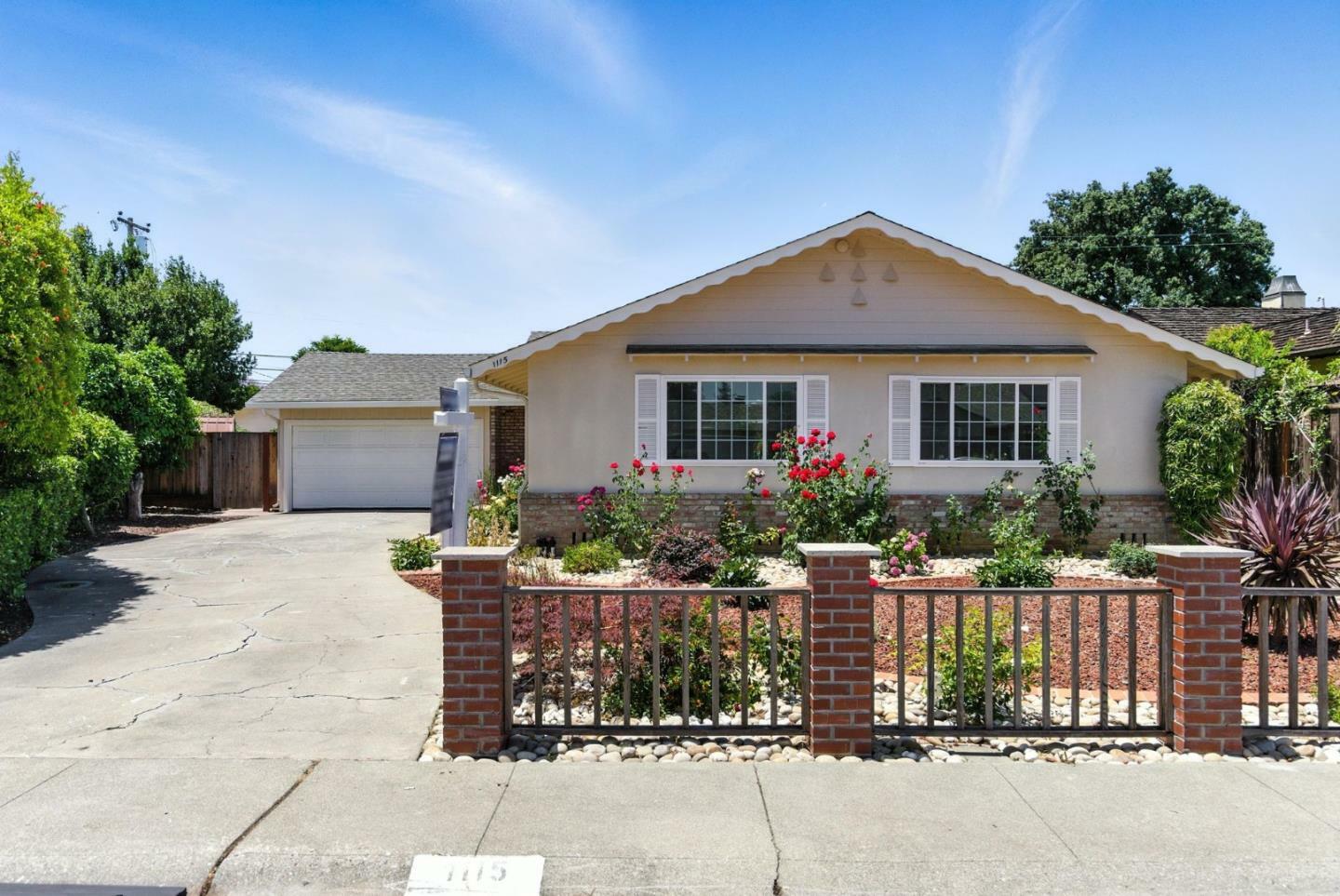 Property Photo: 1115 Macon Avenue CA 95117