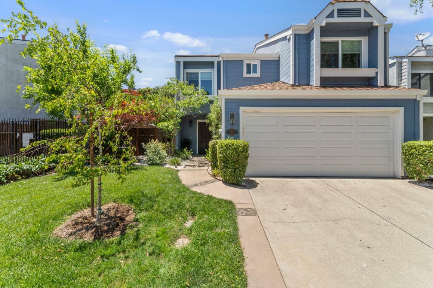 Property Photo:  960 Oak Park Drive  CA 95037 