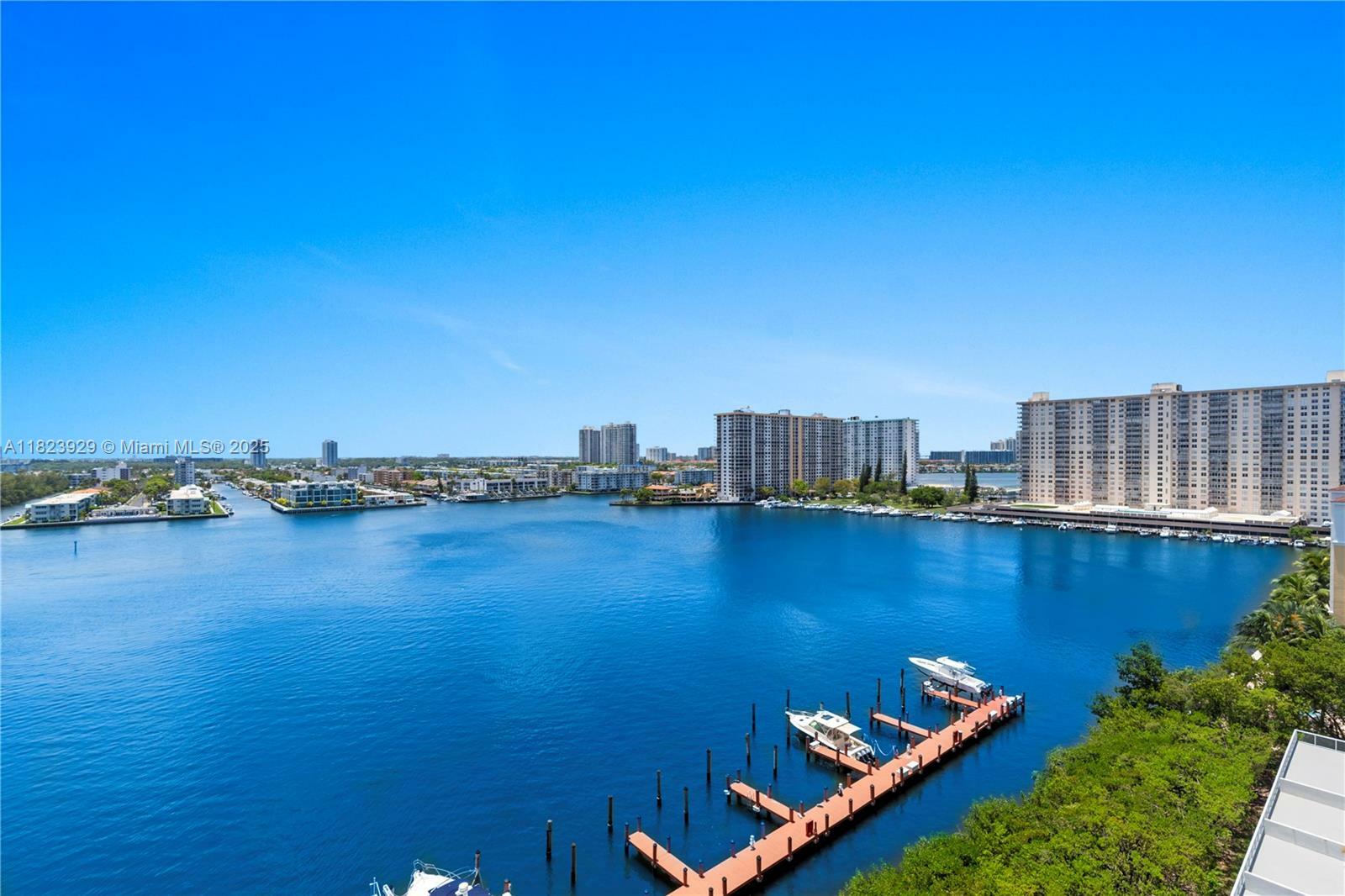 Property Photo: 17050 N Bay Rd Ph1201 FL 33160