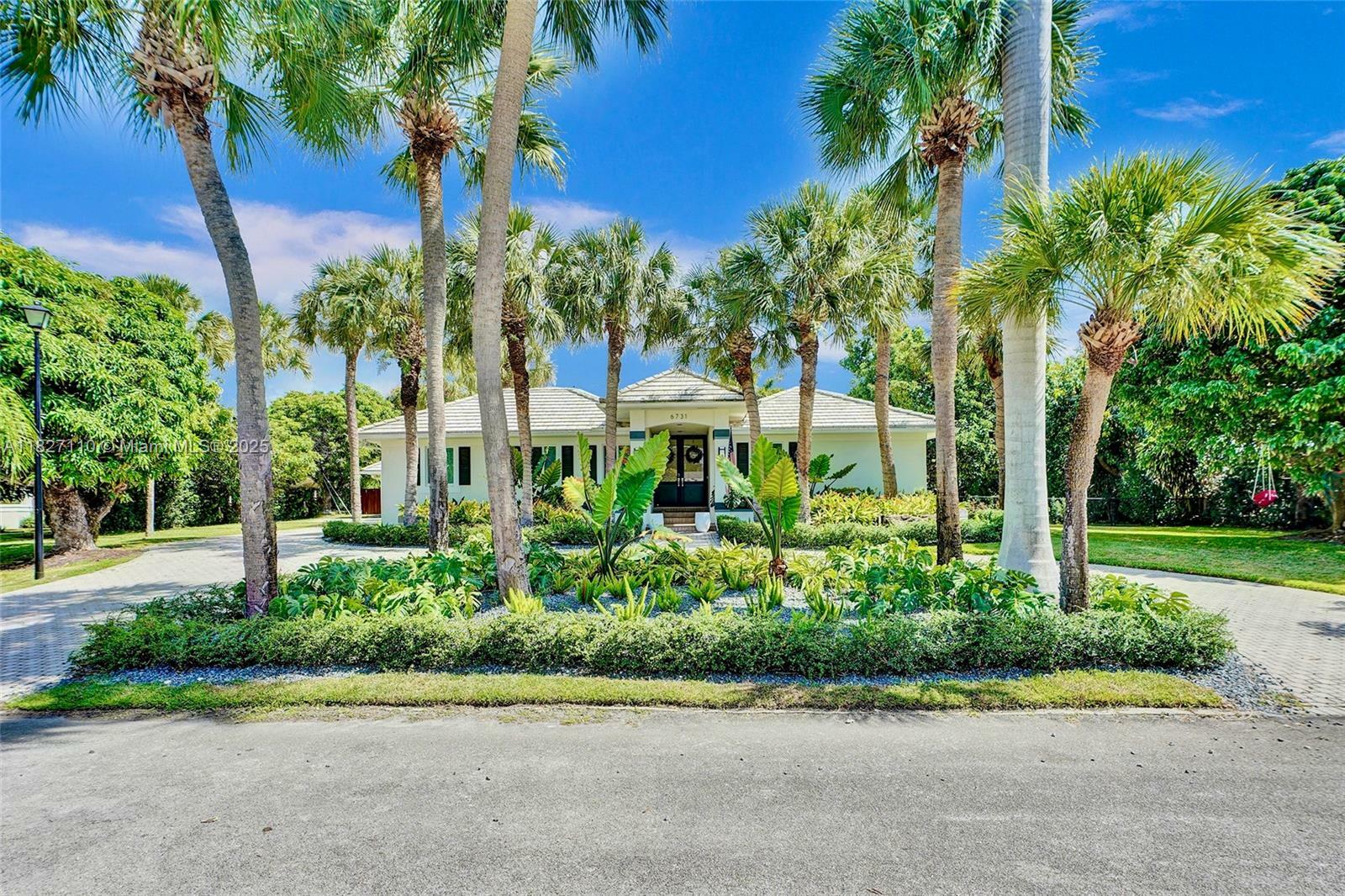 6731 SW 138th St  Palmetto Bay FL 33158 photo