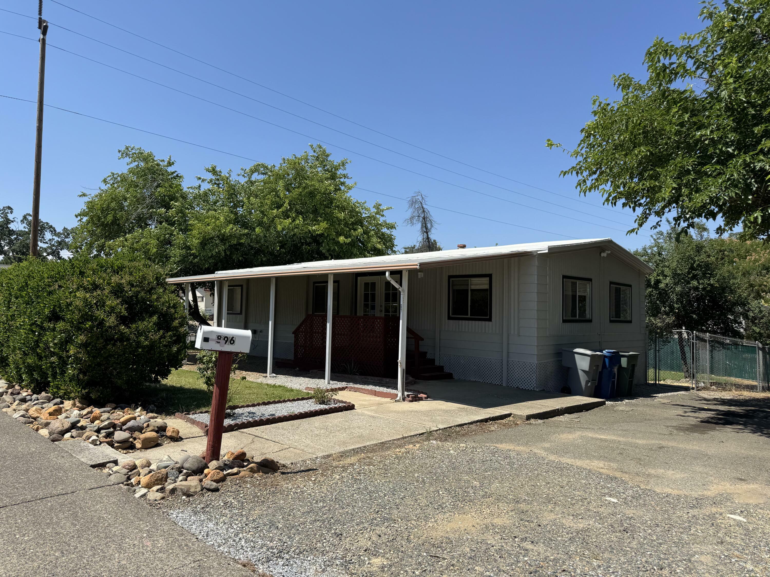 Property Photo: 896 July Way CA 96003