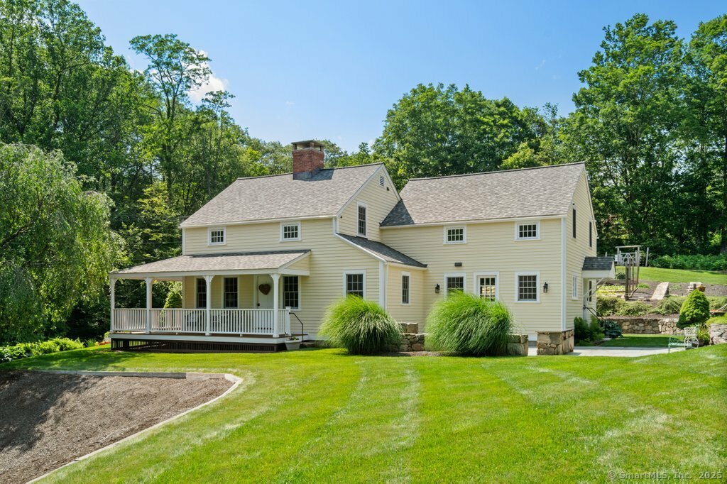 52 Aunt Park Lane  Newtown CT 06470 photo