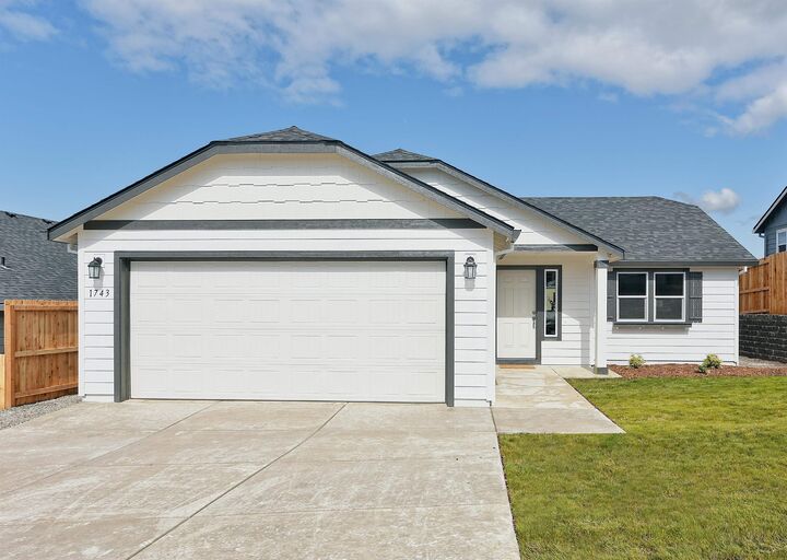 9021 N Hazelnut St 4/1 Alderwood  Spokane WA 99208 photo