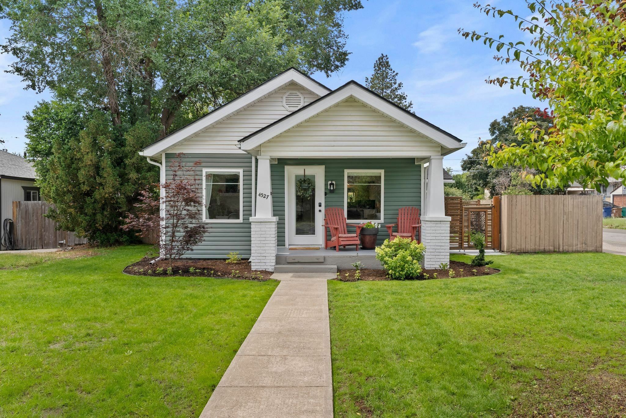 Property Photo: 4327 N Washington St WA 99205