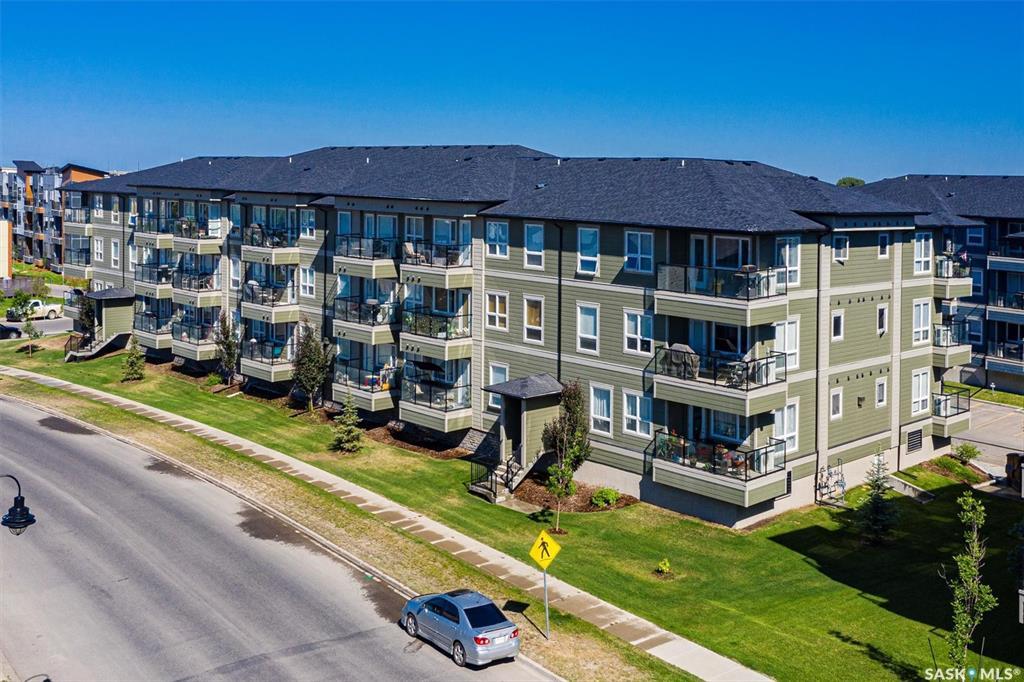 102 Willis Crescent 1103  Saskatoon SK S7T 0N3 photo