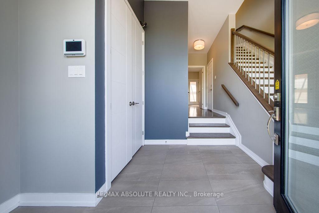 Property Photo: 2 C Railway Street ON K1S 4N9
