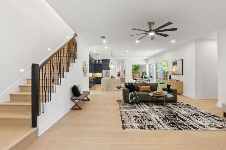 Property Photo:  3109 Lyons Road  TX 78702 