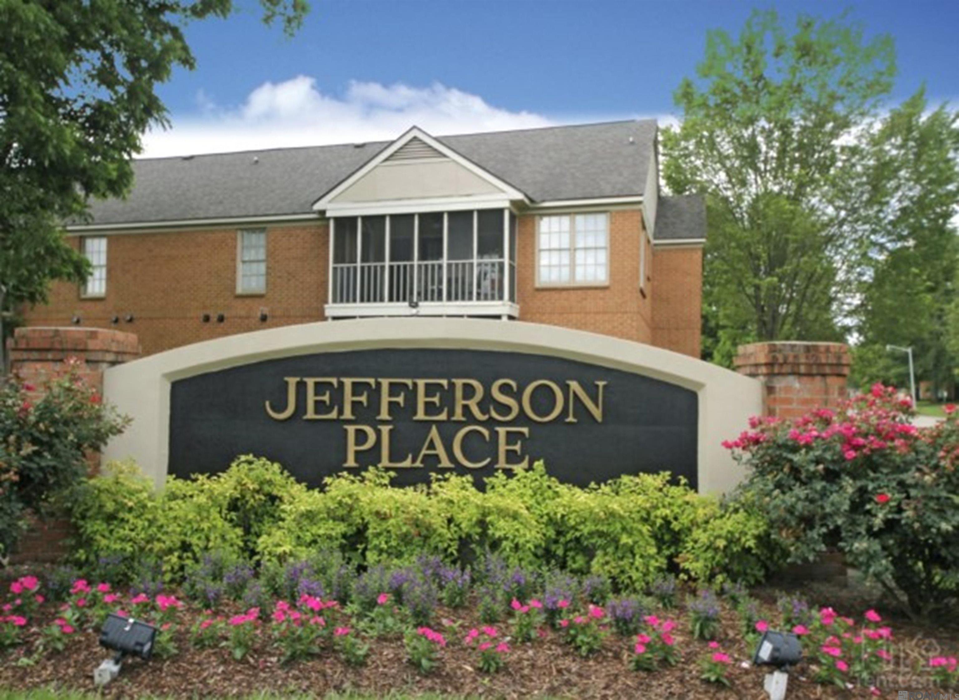 Property Photo: 7803 Jefferson Place Blvd #26-C LA 70809