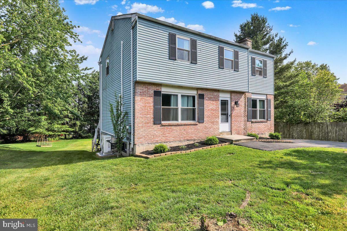Property Photo: 1048 Acorn PA 19464