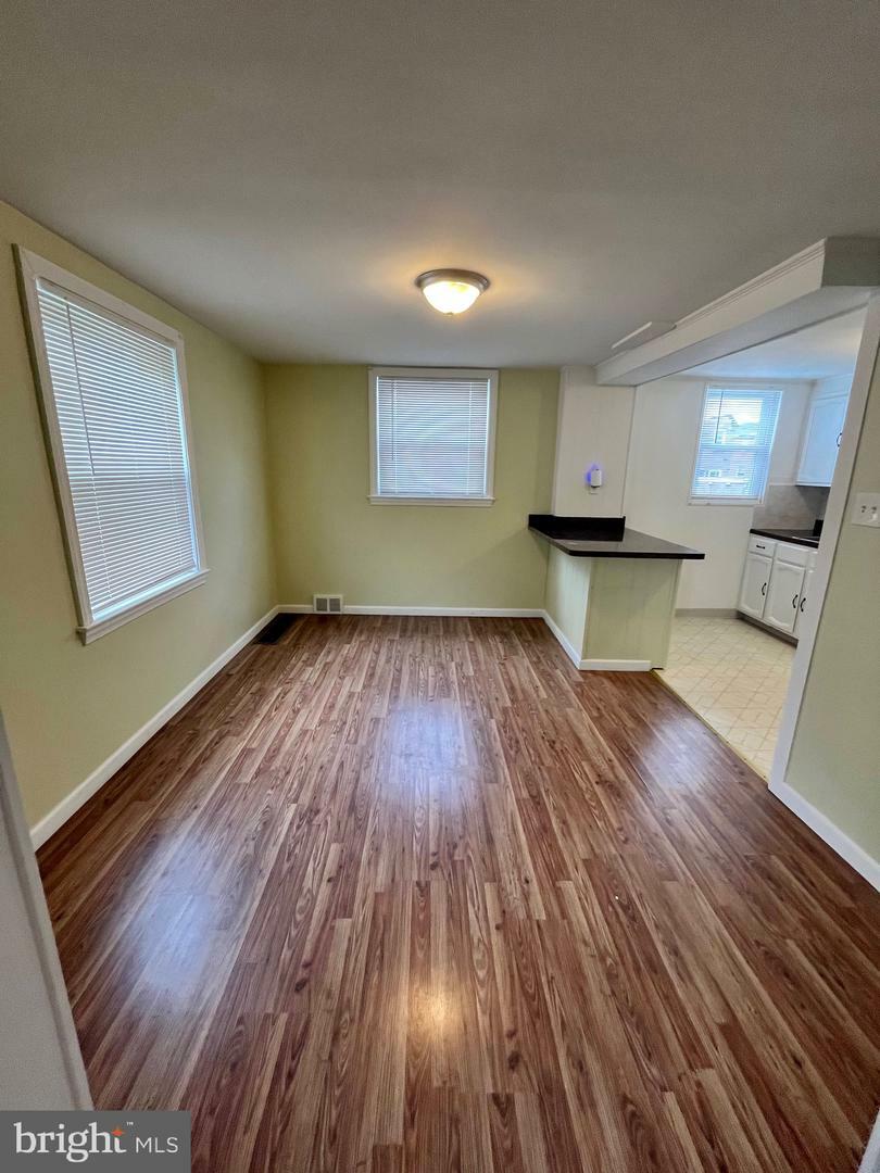 Property Photo:  715 Clymer Lane  PA 19078 