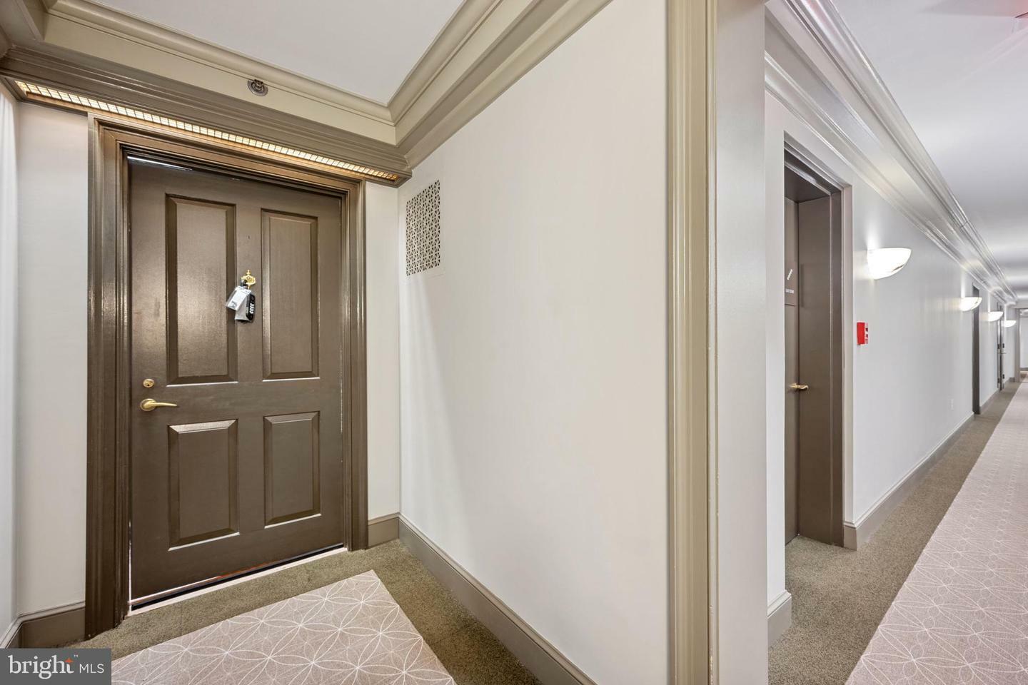 Property Photo: 601 Pennsylvania Avenue NW 812 DC 20004
