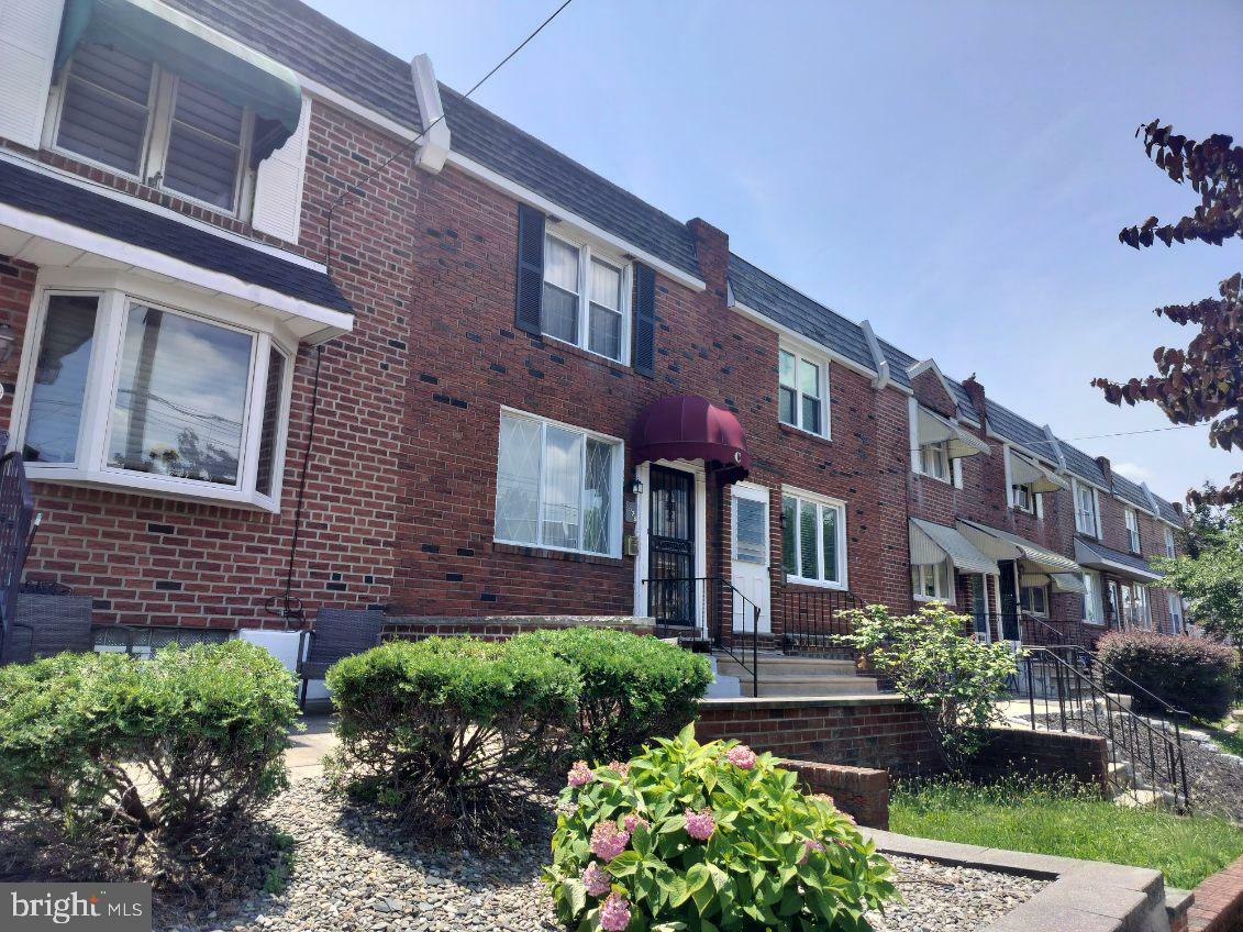 1524 Curtin Street  Philadelphia PA 19145 photo