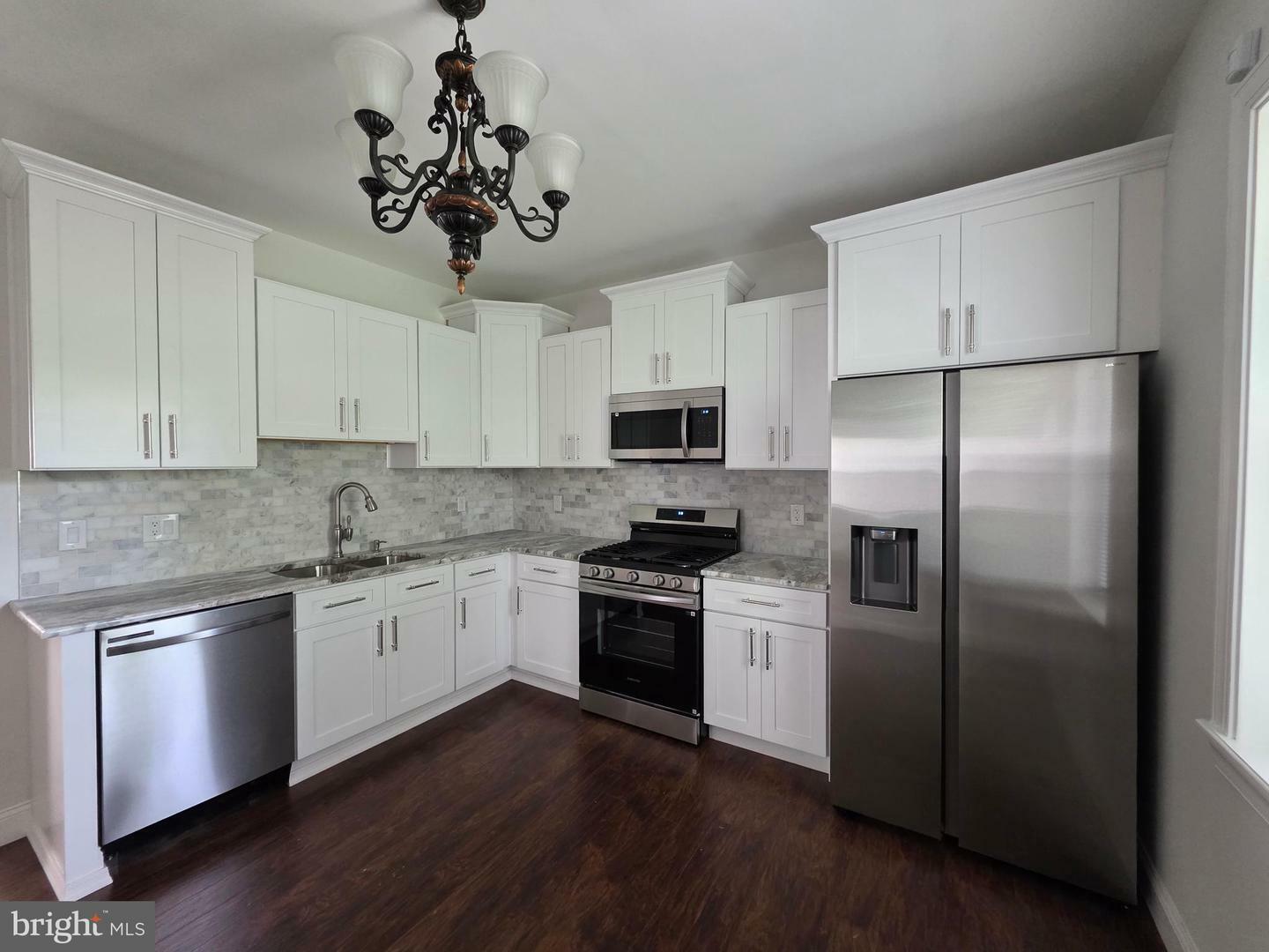 Property Photo: 494 W King Street PA 19144
