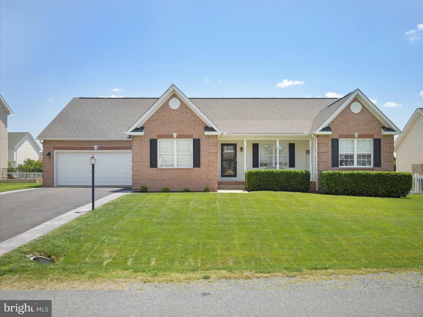 Property Photo: 101 Carrera Court WV 25428