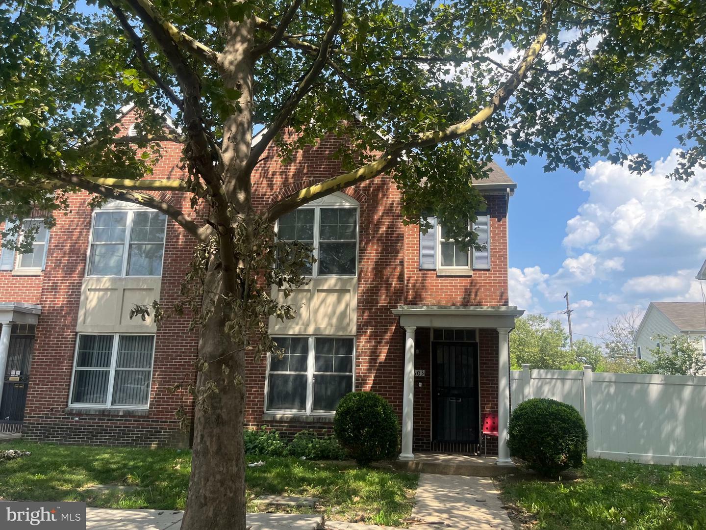 1603 S Corlies Street S  Philadelphia PA 19145 photo