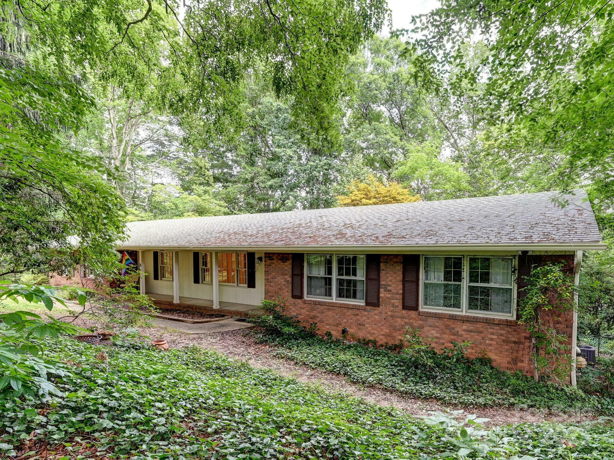 8 Mayfair Drive  Candler NC 28715 photo