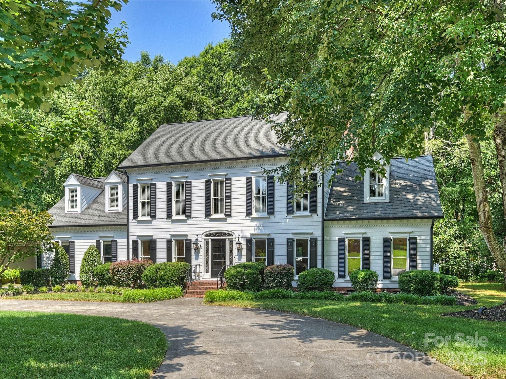 Property Photo: 5308 Sunningdale Drive NC 28277
