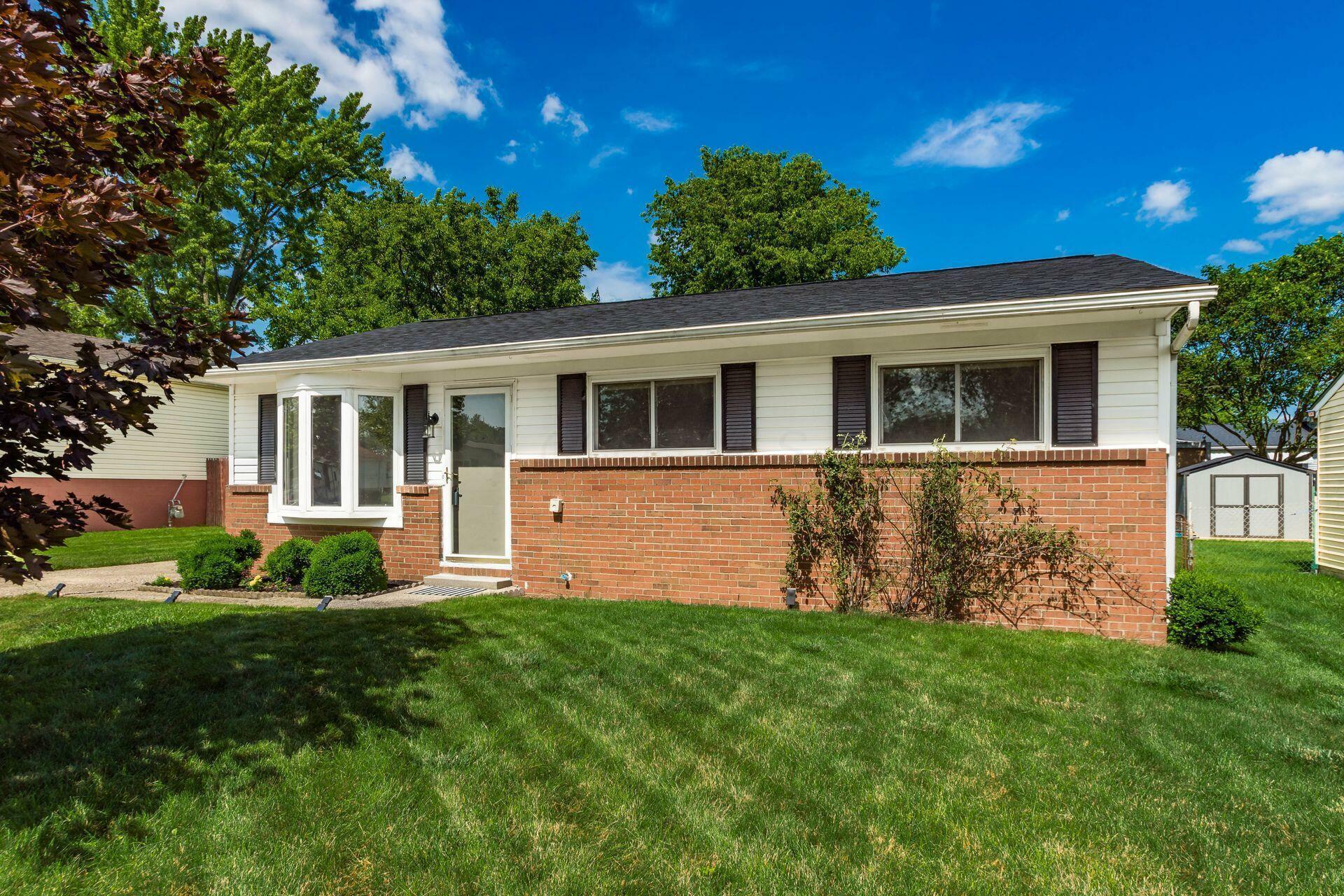 Property Photo: 284 Blendon Road OH 43162