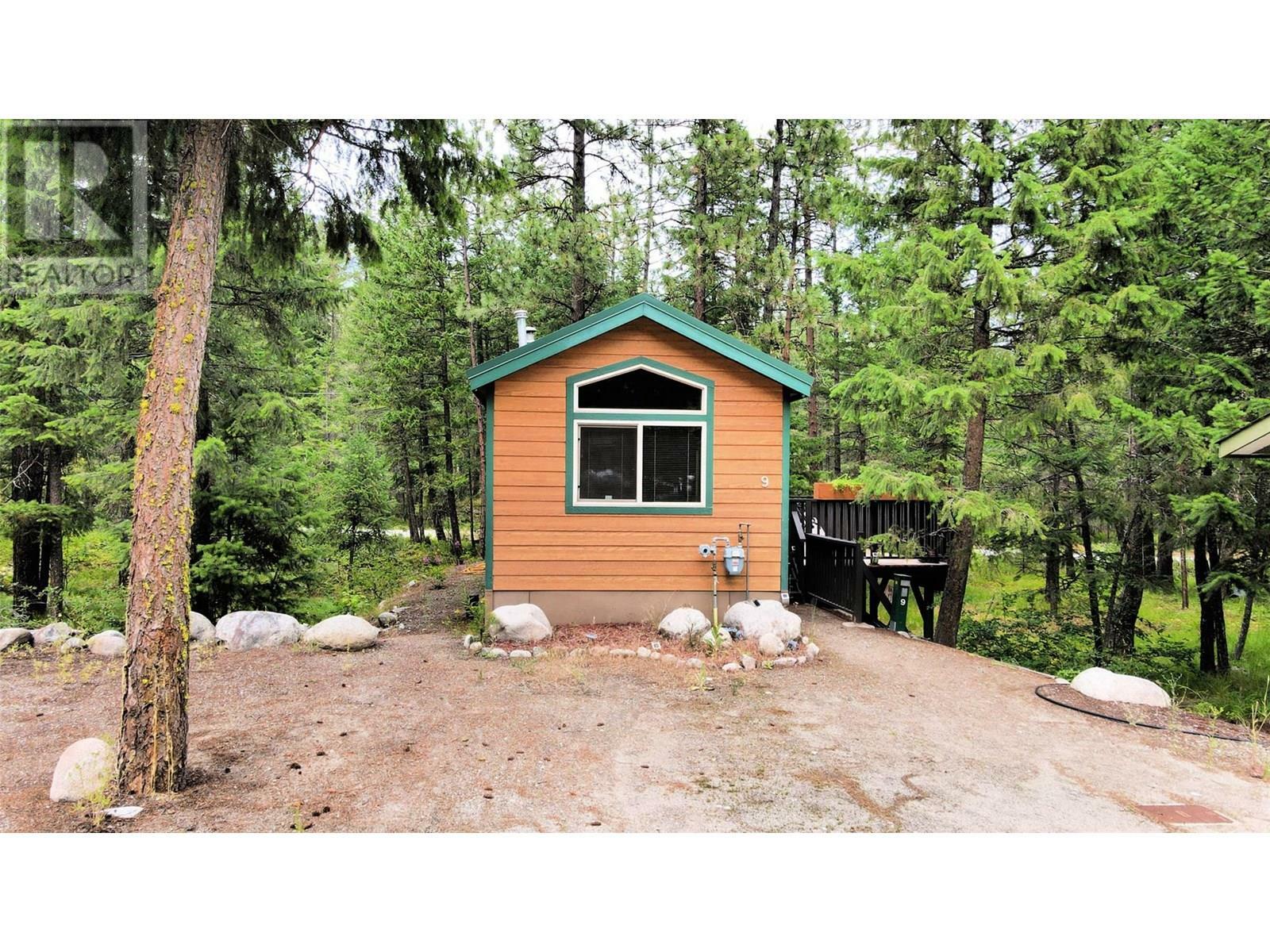 Property Photo:  4835 Paradise Valley Drive 9  BC V0H 1X3 