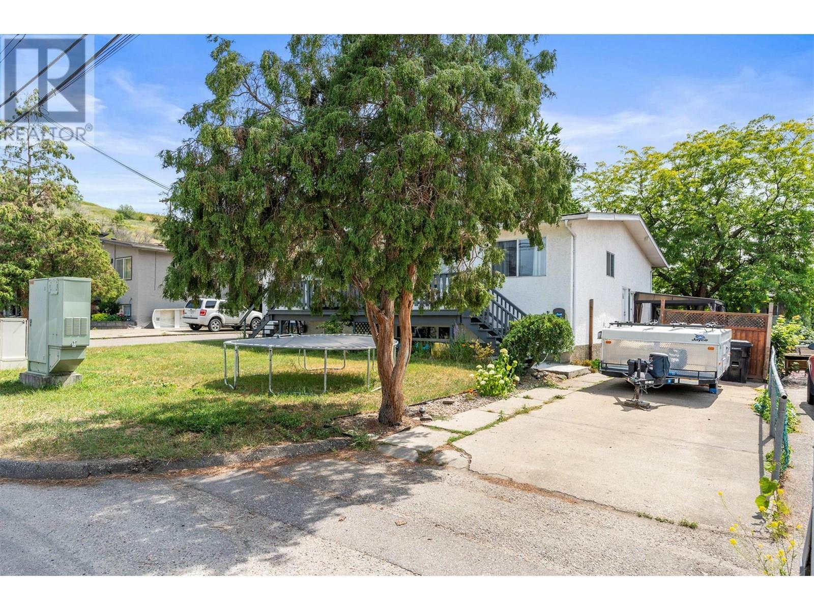 Property Photo: 4208 16 Avenue BC V1T 6P1