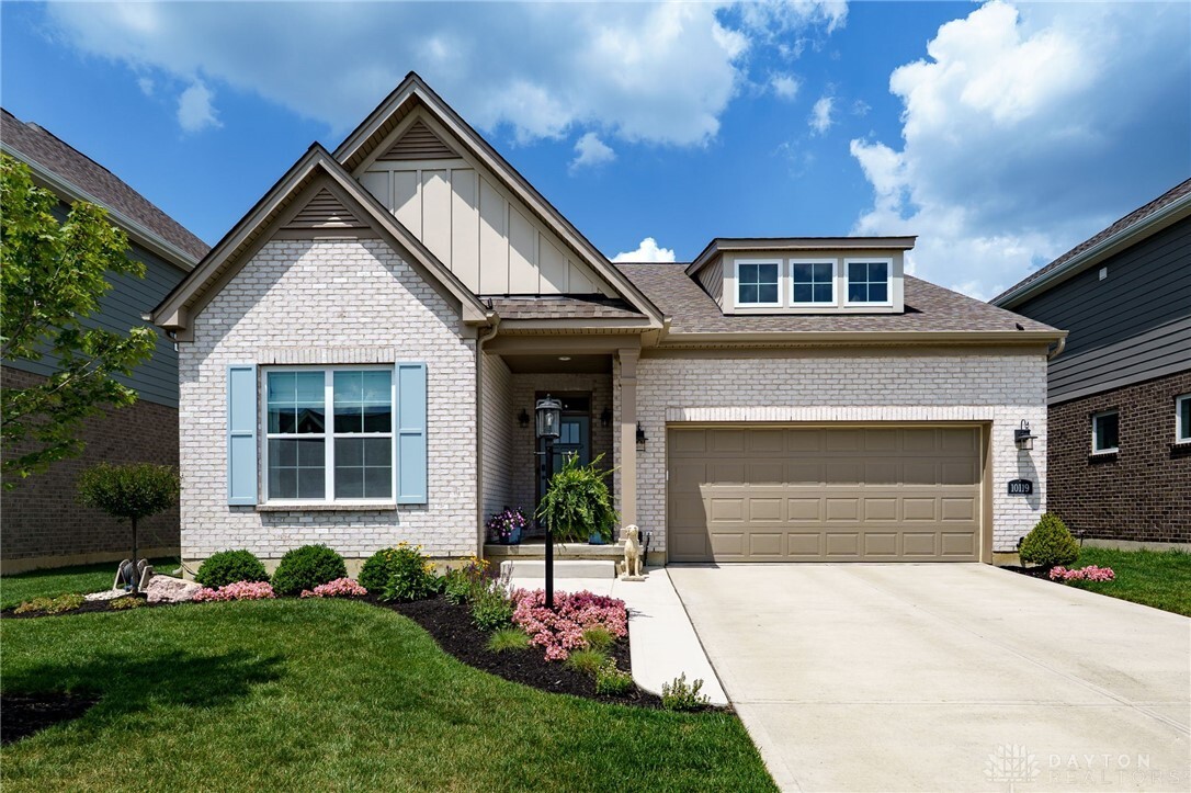 Property Photo: 10119 Washington Glen Drive OH 45458