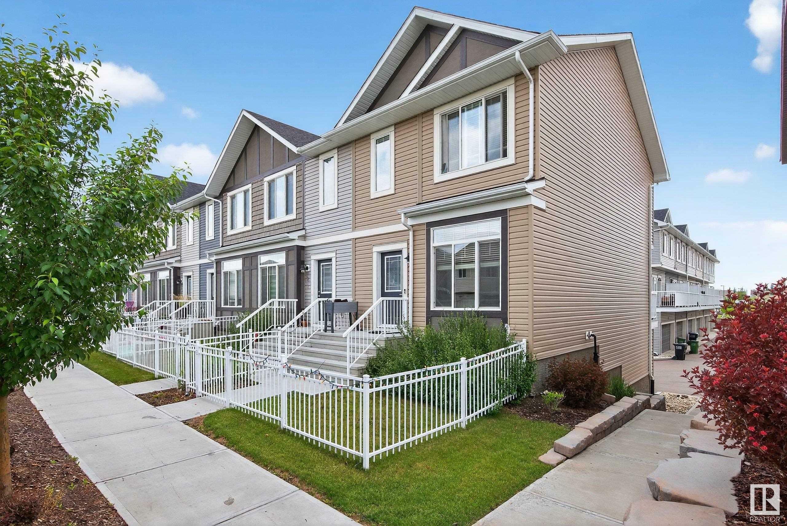 Property Photo: 2215 24 Street NW 22 AB T6T 1A6