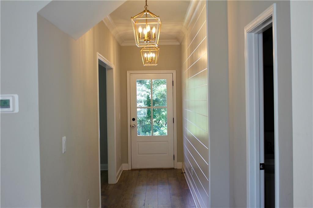 Property Photo: 660 Allen Street GA 30518