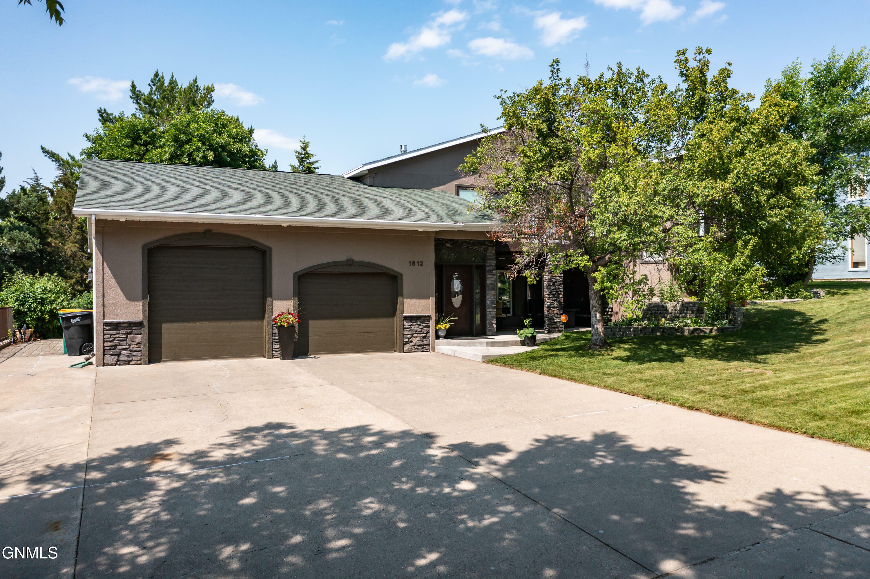 Property Photo: 1612 Santa Gertrudis Loop ND 58503