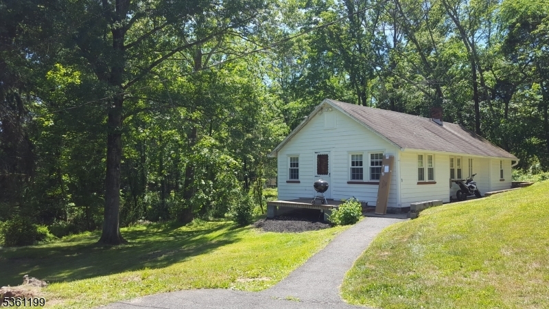 Property Photo: 1595 Route206 NJ 07921