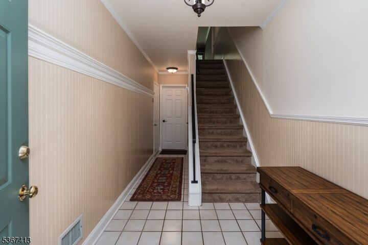 Property Photo:  29 Concord Rd F  NJ 07480 