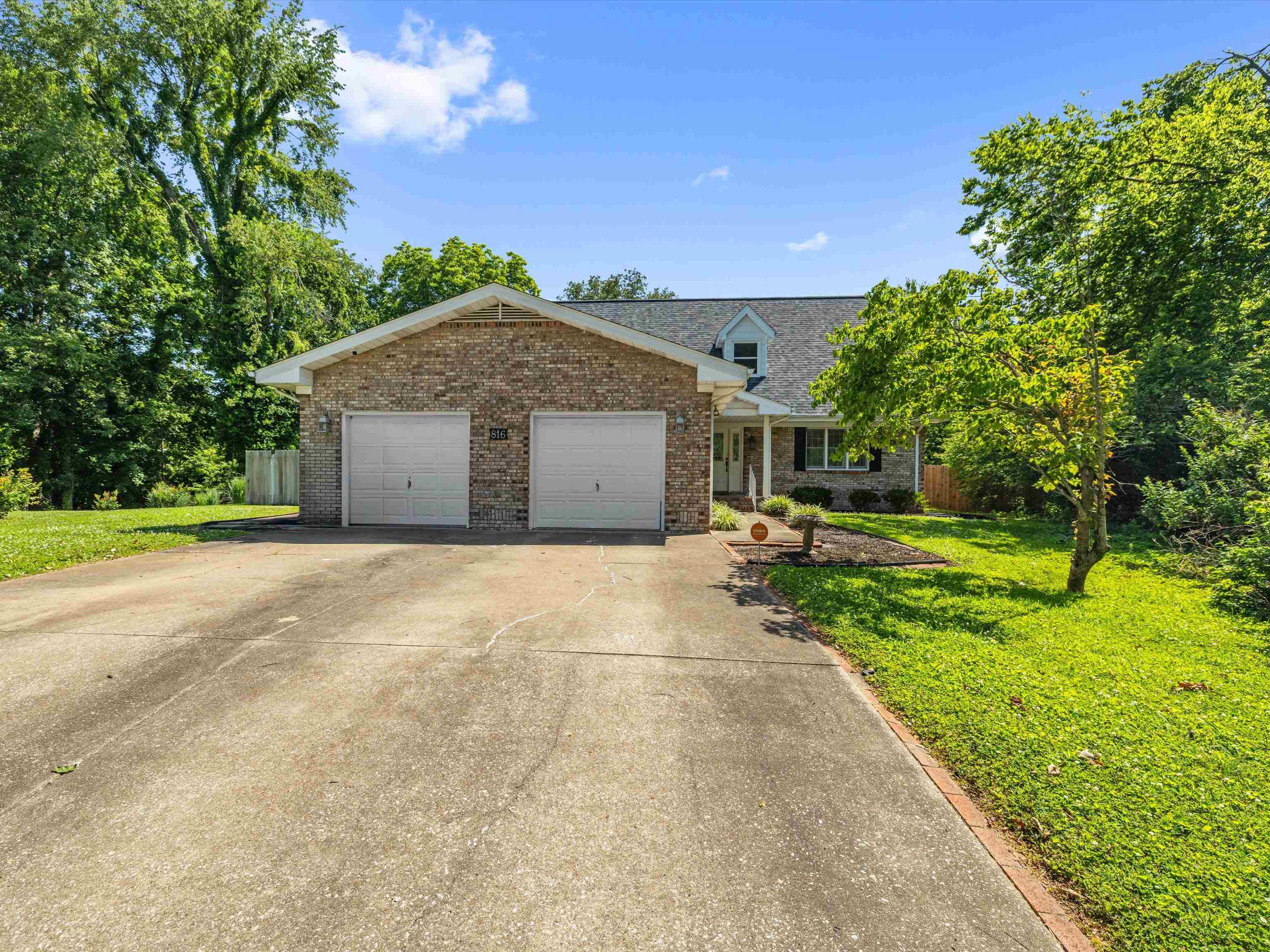 Property Photo: 816 Lamont Lane KY 42420
