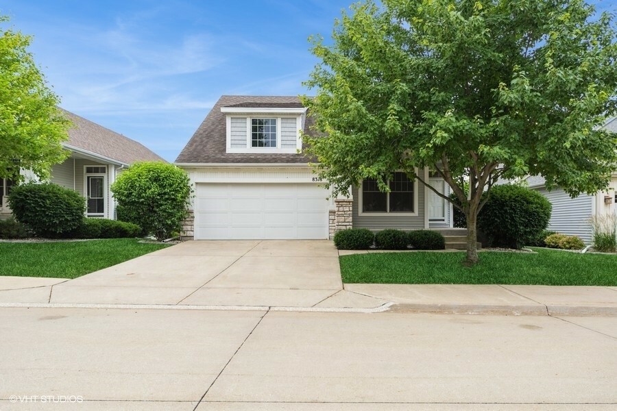 8318 Boulder Drive  West Des Moines IA 50266 photo